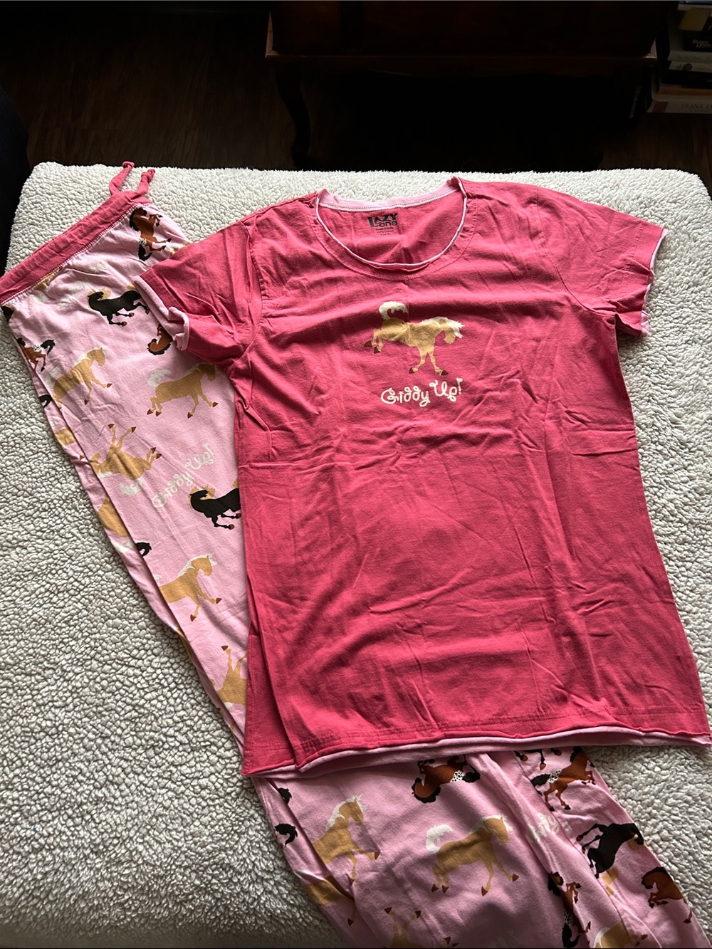 Womens Pink Horse-Print Pajama Set